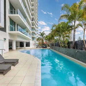 Wyndham Surfers Paradise Aparthotel